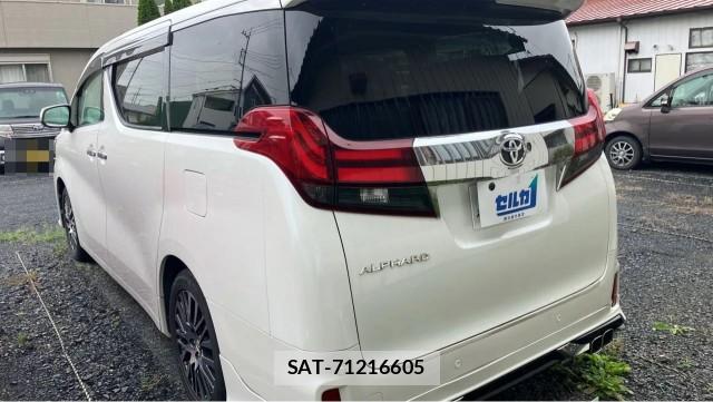 Toyota ALPHARD 2015-08 8753620-13