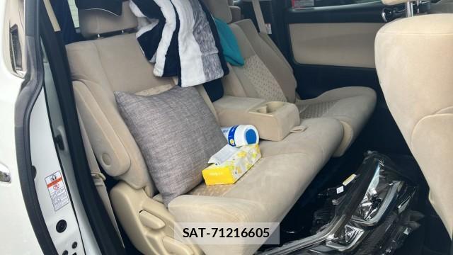 Toyota ALPHARD 2015-08 8753620-6