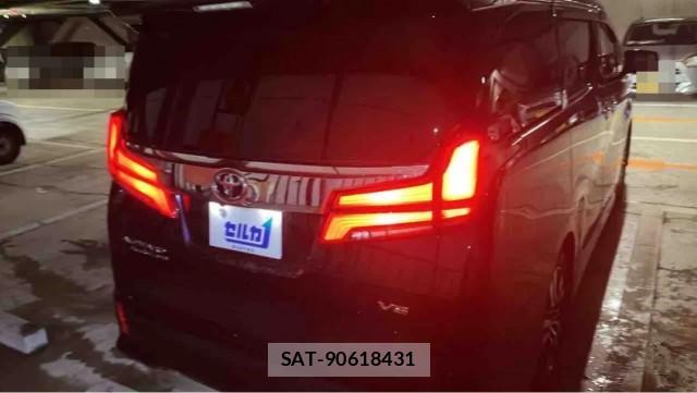 Toyota ALPHARD 2018-05 8753622-1