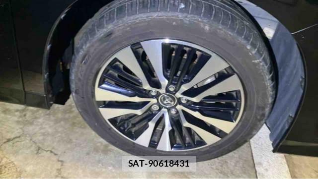 Toyota ALPHARD 2018-05 8753622-8