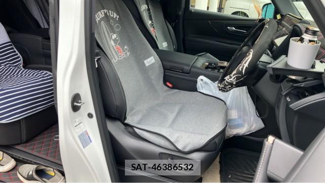 Toyota ALPHARD 2024-04 8753644-5