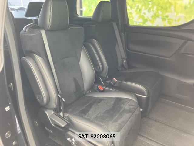 Toyota ALPHARD 2022-09 8753973-4