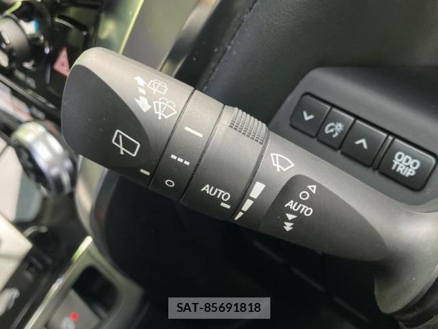 Toyota ALPHARD 2022-12 8754056-17