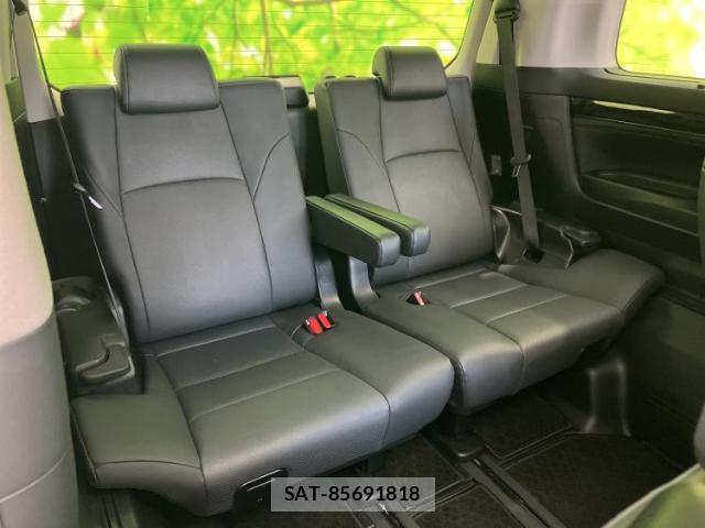 Toyota ALPHARD 2022-12 8754056-5
