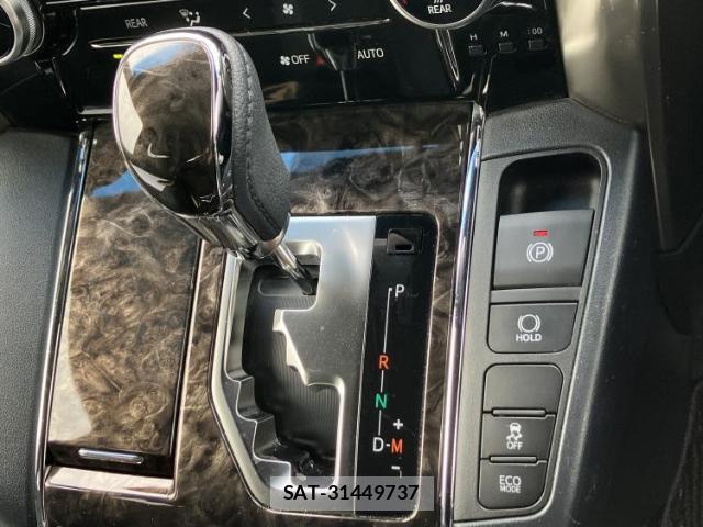 Toyota ALPHARD 2022-07 8754238-17