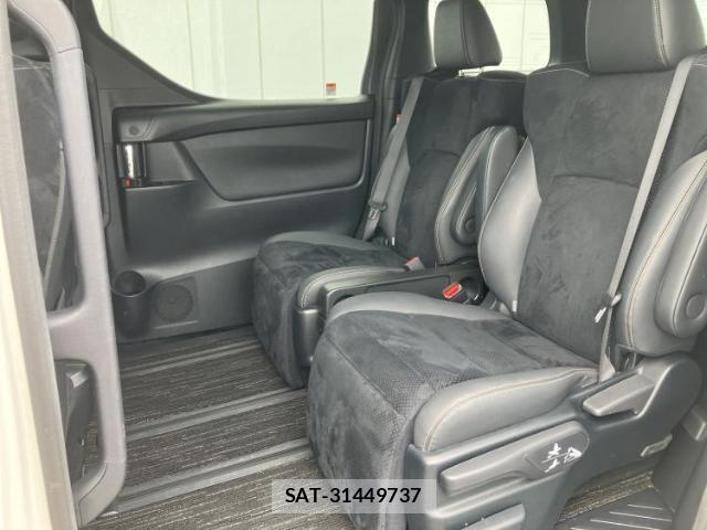 Toyota ALPHARD 2022-07 8754238-7