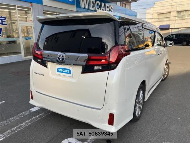 Toyota ALPHARD 2017-01 8754414-2