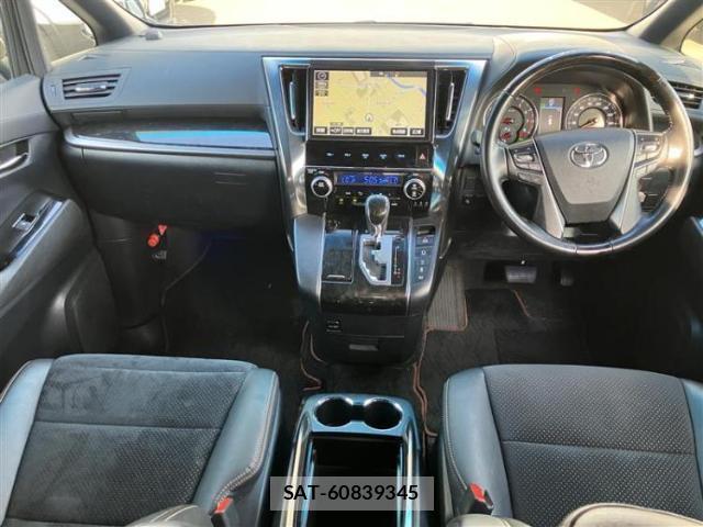 Toyota ALPHARD 2017-01 8754414-3