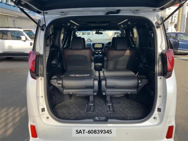 Toyota ALPHARD 2017-01 8754414-7