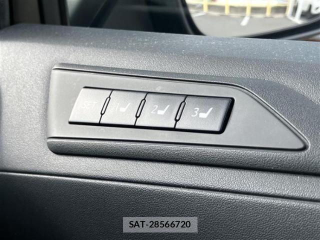 Toyota ALPHARD 2016-11 8754605-17