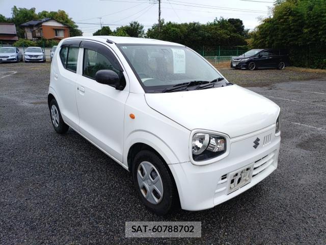 Suzuki ALTO 2015-08 8752645-1