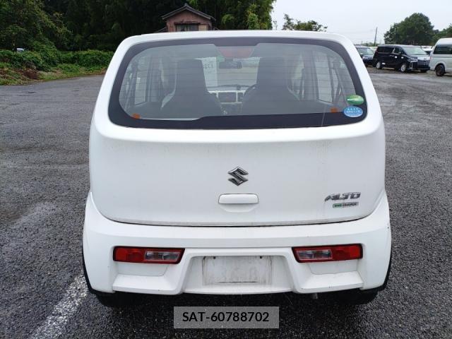 Suzuki ALTO 2015-08 8752645-3