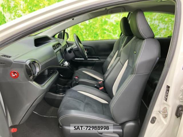 Toyota AQUA 2015-12 8752368-6
