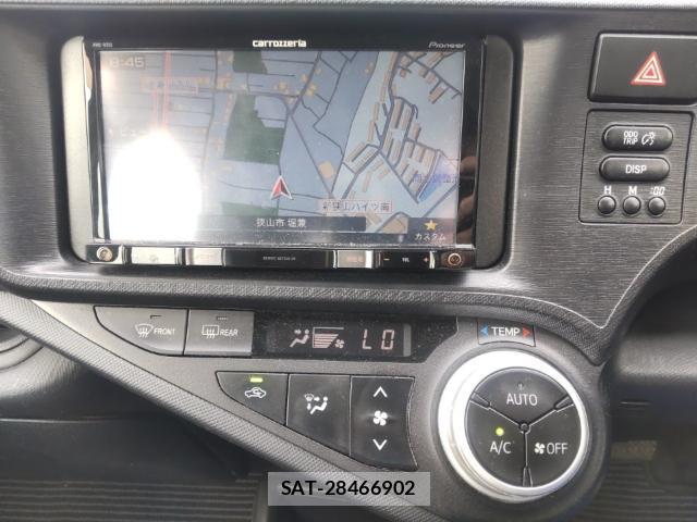 Toyota AQUA 2016-08 8752603-10