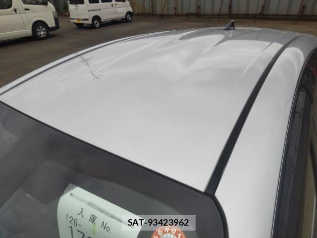Toyota AQUA 2023-08 8752607-6