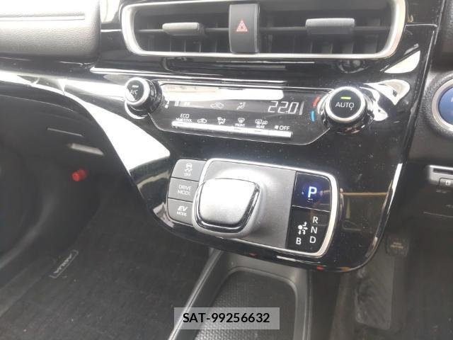 Toyota AQUA 2021-08 8752614-11