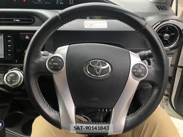 Toyota AQUA 2015-12 8752700-17