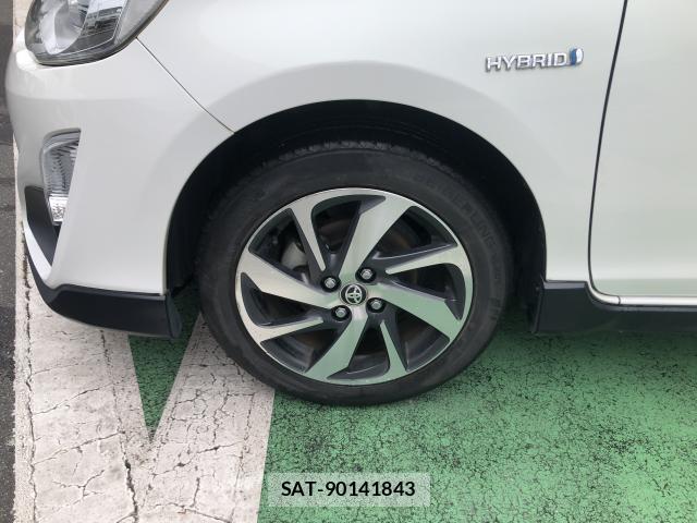 Toyota AQUA 2015-12 8752700-8