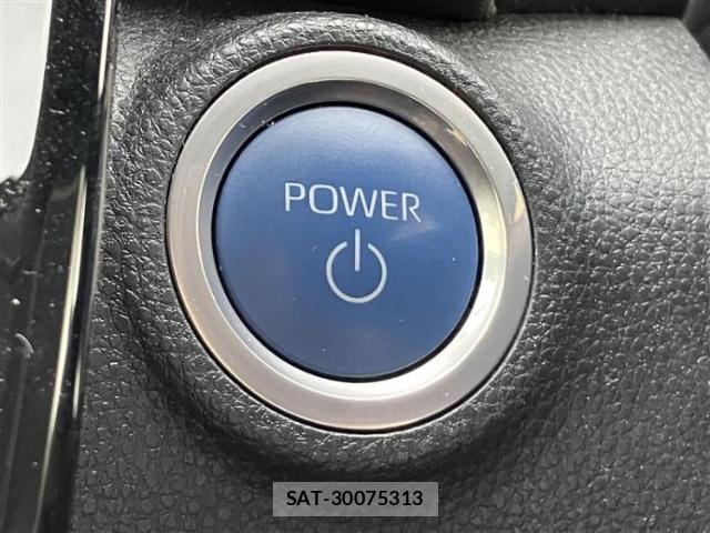 Toyota AQUA 2022-05 8752782-15