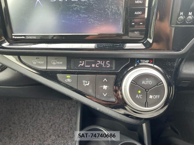 Toyota AQUA 2016-09 8752996-19