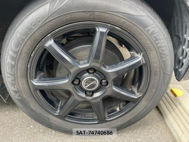Toyota AQUA 2016-09 8752996-4