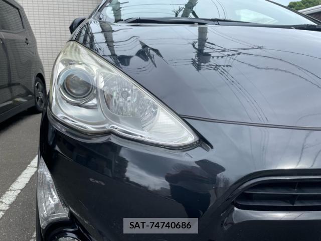 Toyota AQUA 2016-09 8752996-6