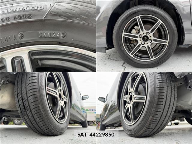 Toyota AQUA 2017-12 8753382-18
