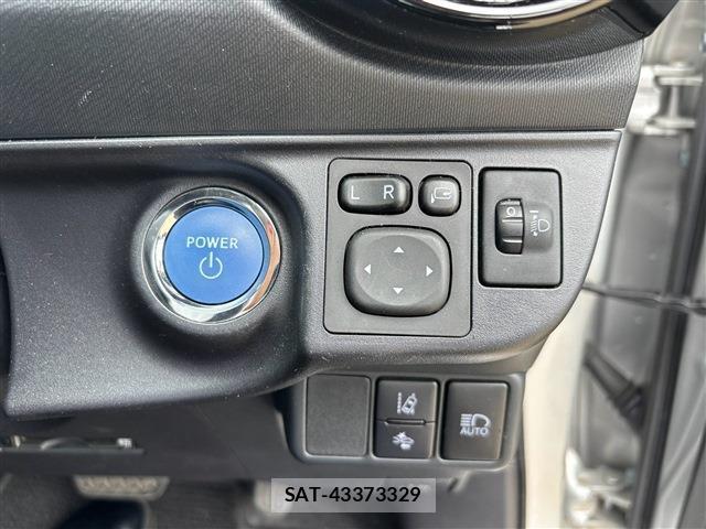 Toyota AQUA 2019-11 8753391-19
