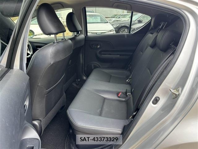 Toyota AQUA 2019-11 8753391-5