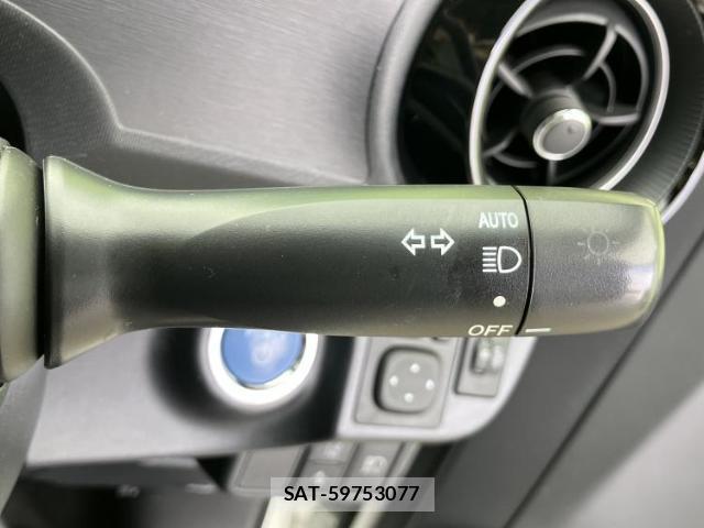 Toyota AQUA 2020-03 8753532-14