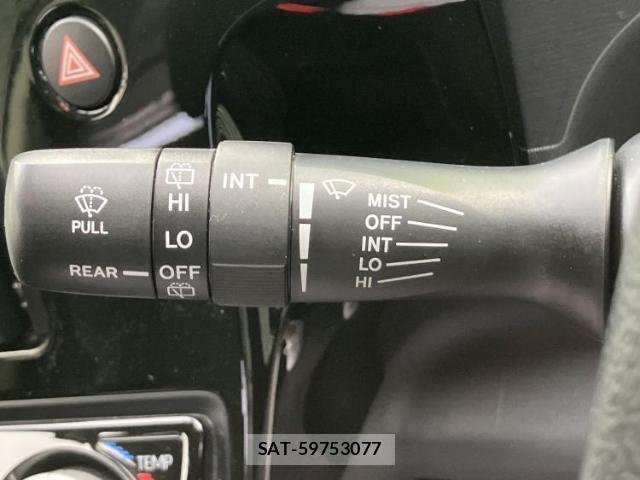 Toyota AQUA 2020-03 8753532-15