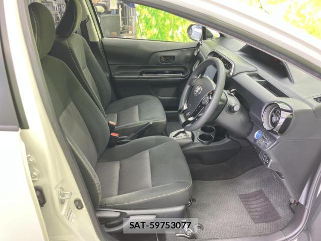 Toyota AQUA 2020-03 8753532-4