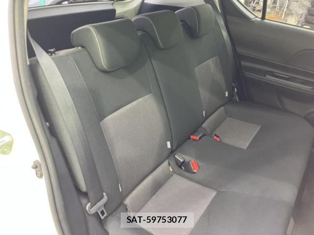Toyota AQUA 2020-03 8753532-5