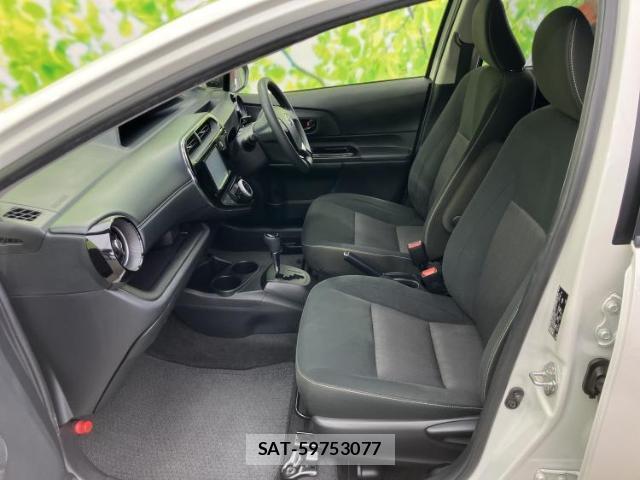 Toyota AQUA 2020-03 8753532-6