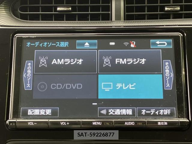 Toyota AQUA 2017-08 8753533-10
