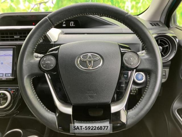 Toyota AQUA 2017-08 8753533-14