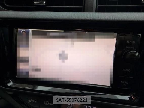Toyota AQUA 2015-03 8753554-4