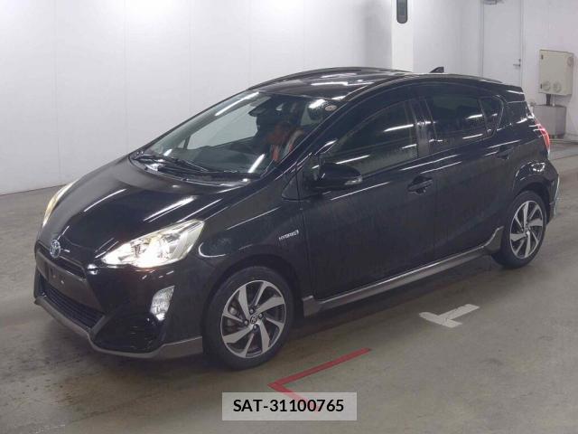 Toyota AQUA 2015-12 8754119-3