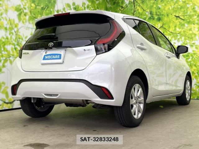 Toyota AQUA 2025-09 8754342-2