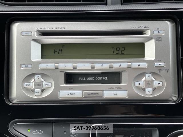Toyota AQUA 2017-07 8754378-8