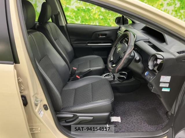 Toyota AQUA 2018-06 8754397-3