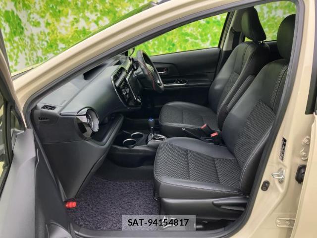 Toyota AQUA 2018-06 8754397-5