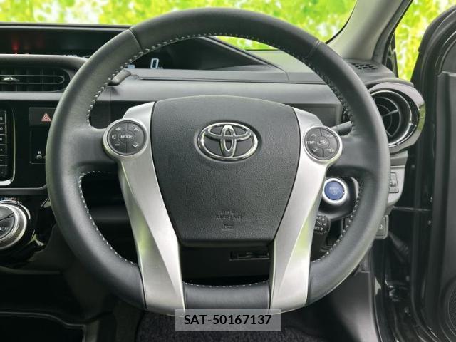 Toyota AQUA 2017-06 8754462-15