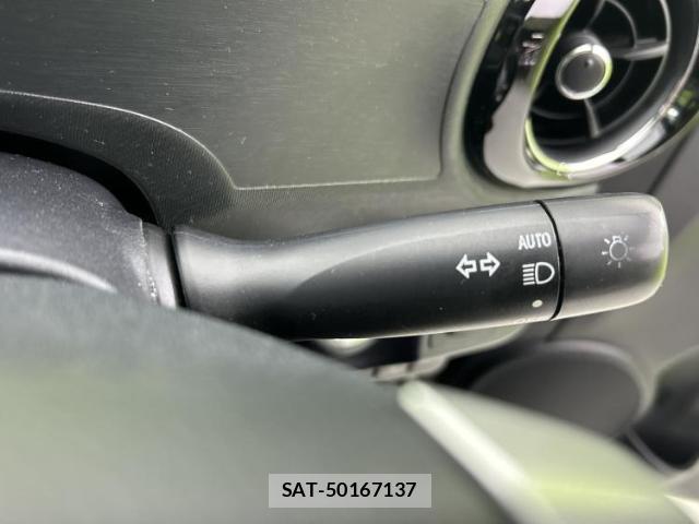 Toyota AQUA 2017-06 8754462-16