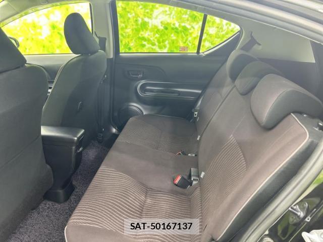 Toyota AQUA 2017-06 8754462-6