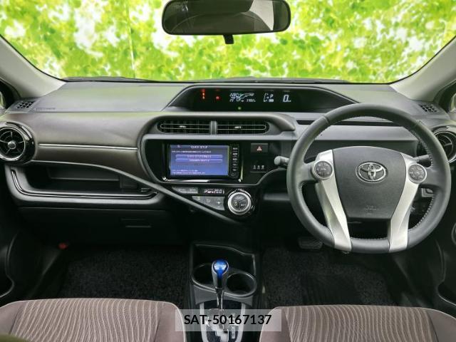 Toyota AQUA 2017-06 8754462-8