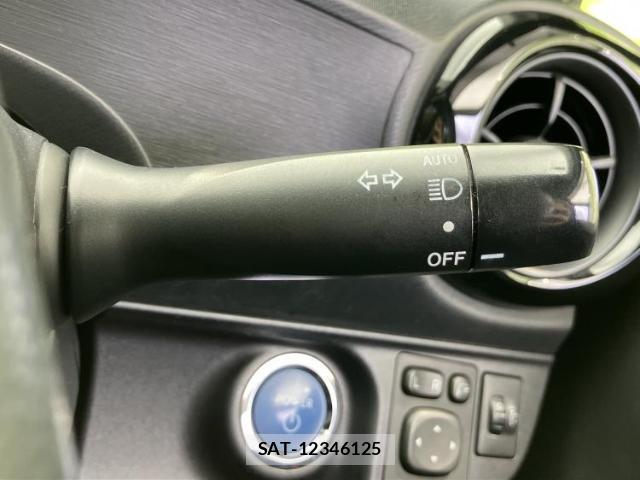Toyota AQUA 2015-07 8754601-14