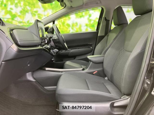 Toyota AQUA 2023-06 8754695-5