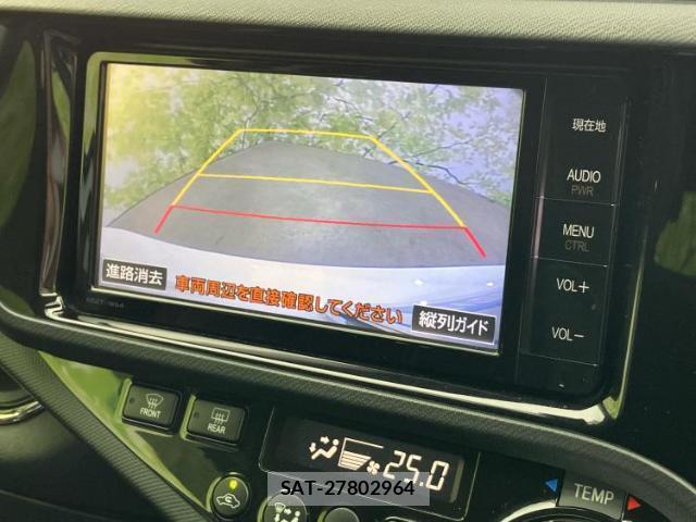 Toyota AQUA 2016-04 8754712-11
