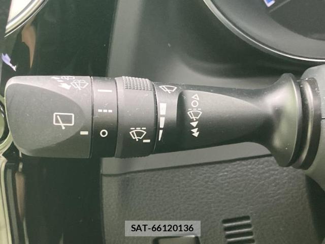 Toyota AURIS 2016-06 8754661-15